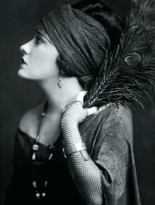 Gloria Swanson picture