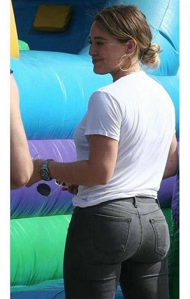 Hilary Duff dumb thick for a white chick picture