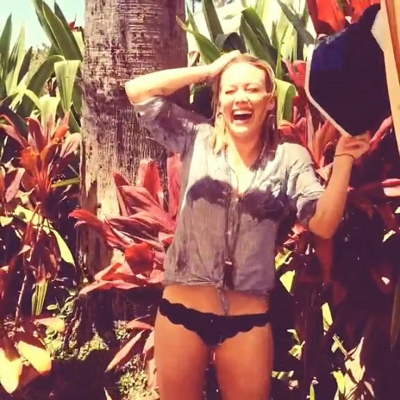 hilary duff wet panty picture