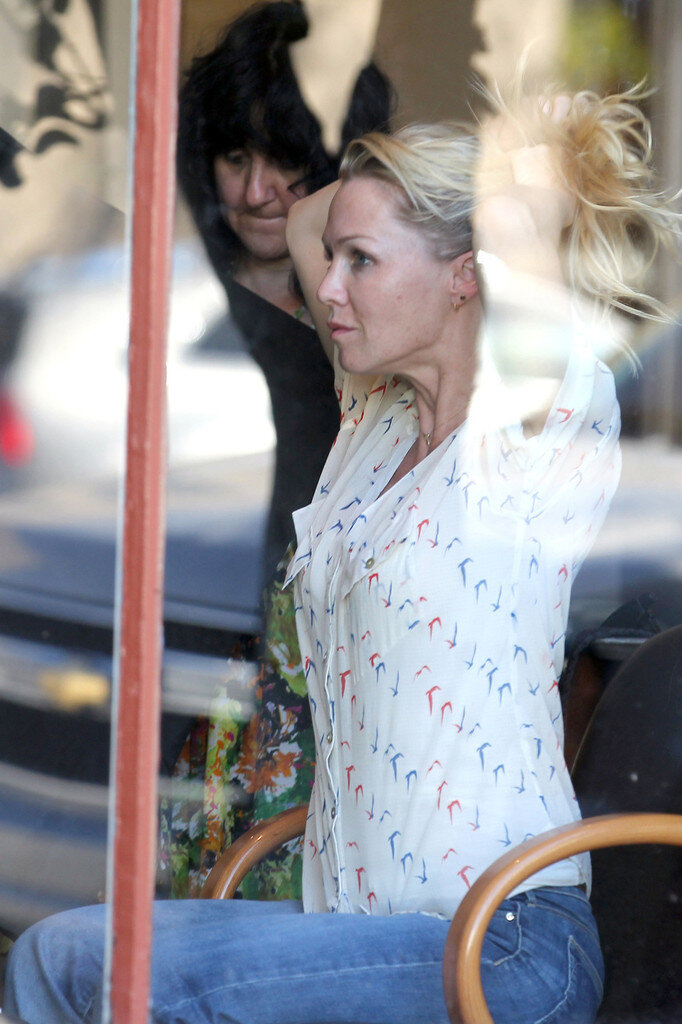 Jennie Garth picture