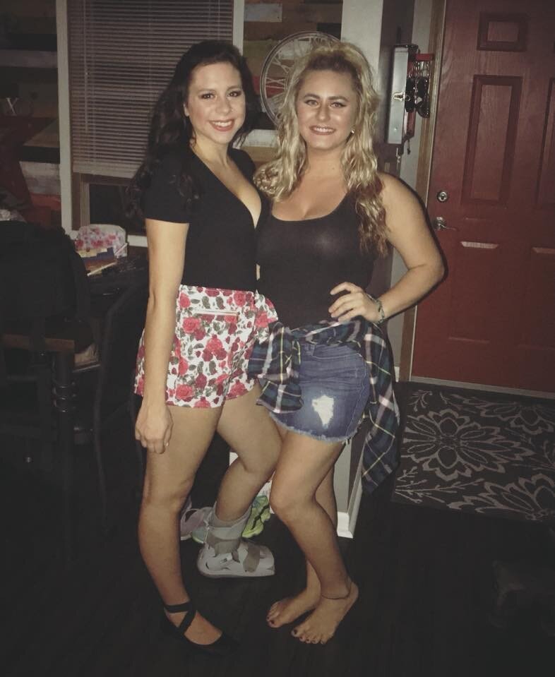 jessica on the right has great tits picture