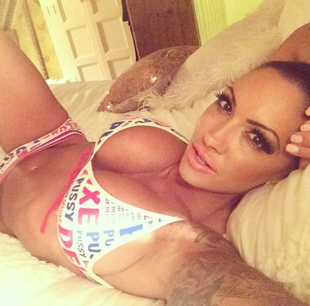 Jodie Marsh poses for bikini selfie spree picture