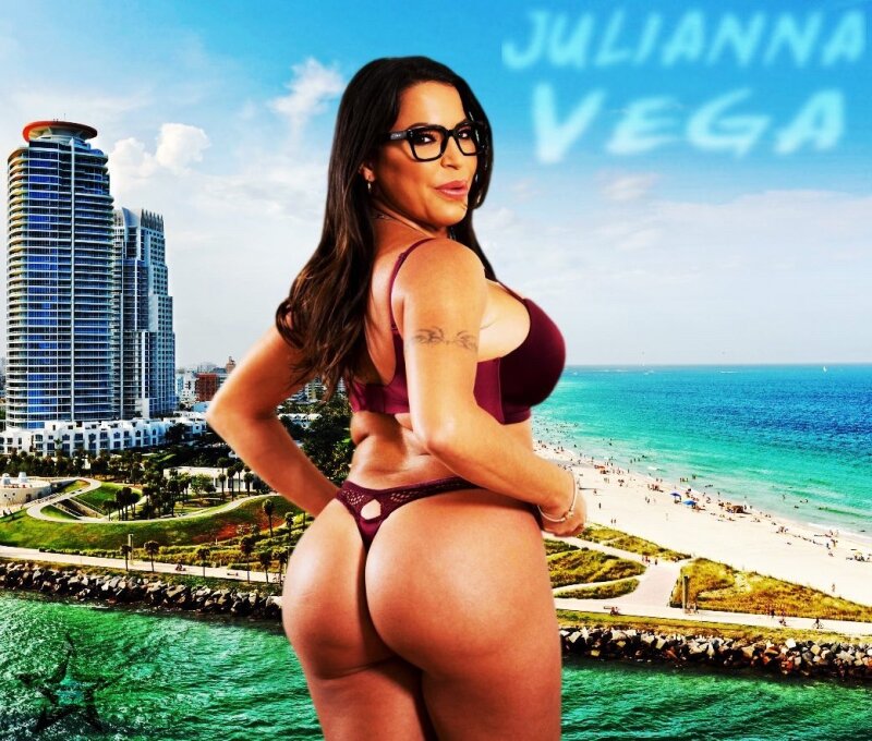 Julianna Vega picture