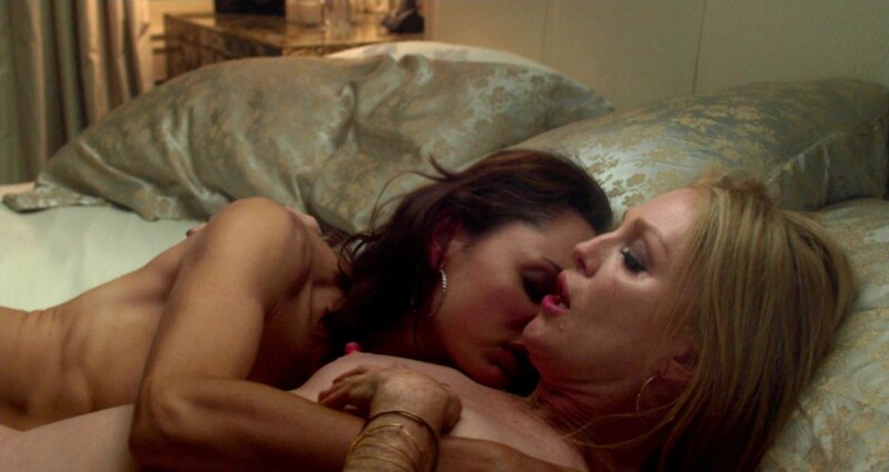 Julianne Moore Nude Photos from Maps to the Stars picture