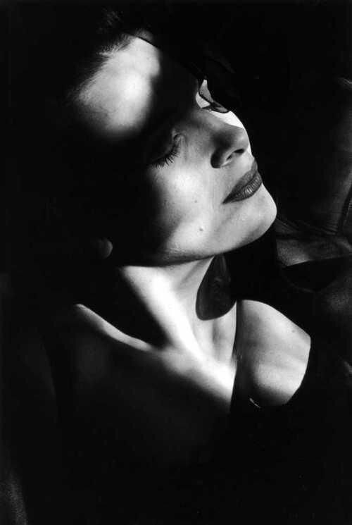 beauty, Juliette Binoche. picture