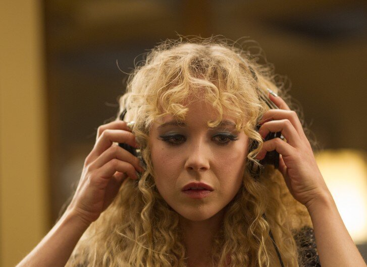 Juno Temple -7/89 -5'2''- 32A-23-34''- 110lbs - 6-Shoe, Very Cutie Cunnilingus! - Yum! Yum! picture