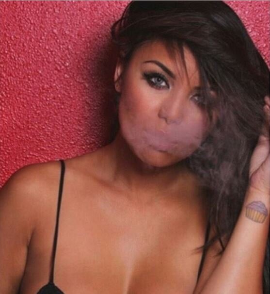 justene jaro pink smoke picture