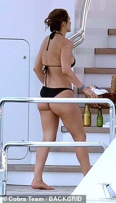 Katherine McPhee nice ass picture