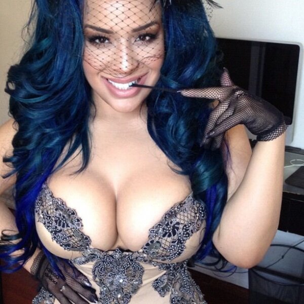 Kelly Lee Dekay Big Boobs Blue Hair picture