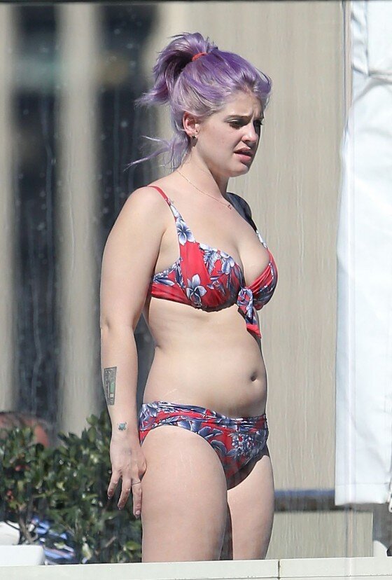 Kelly Osbourne picture