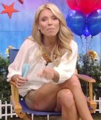 Kelly Ripa picture