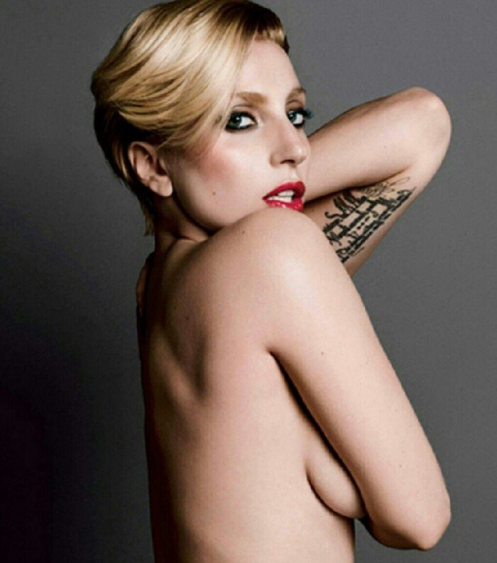 La célèbre Lady Gaga est lingerie très sexy picture