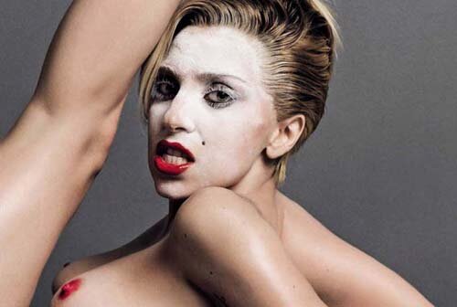 Lady Gaga topless and naked in GQ Italy picture