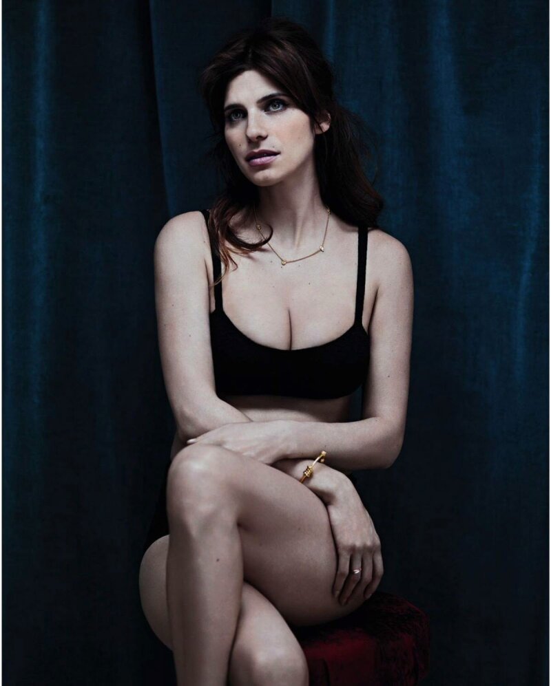 lake bell crossed legs picture