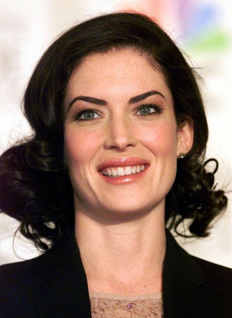 Lara Flynn Boyle picture