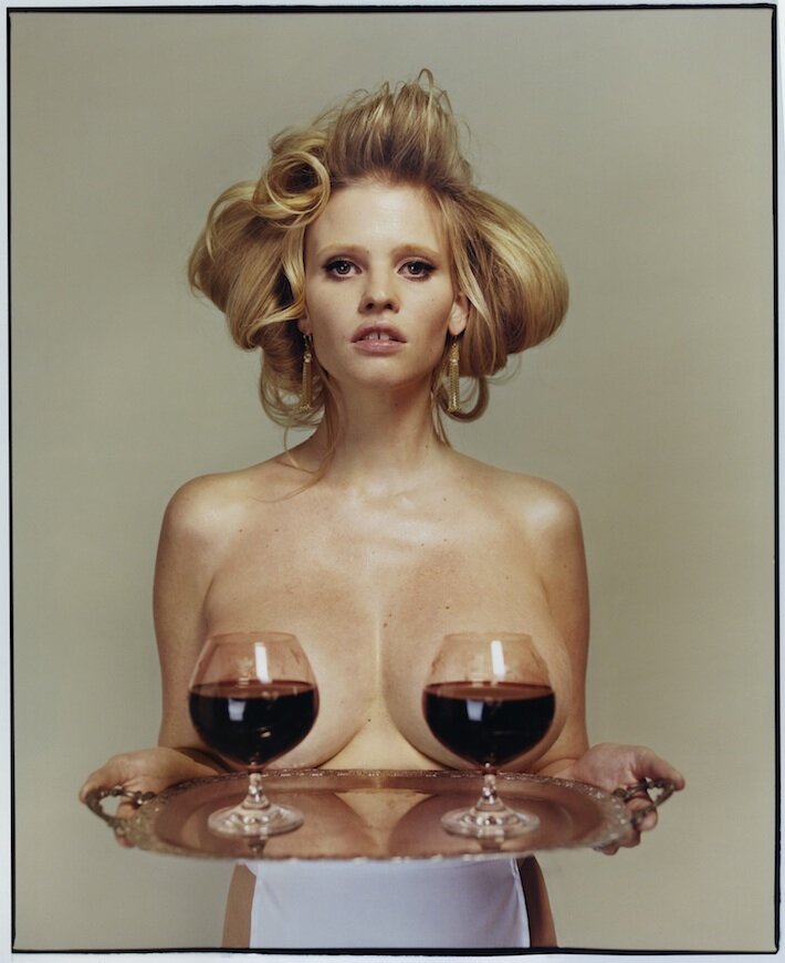 Lara Stone picture