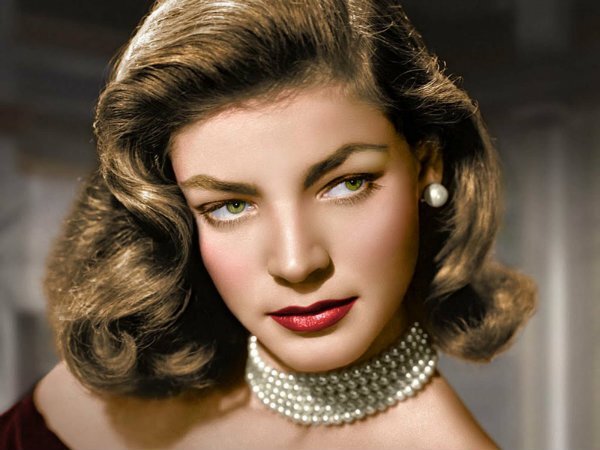 Lauren Bacall picture