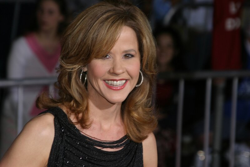 Linda Blair -1/59 -5'1''- 34C-24-34''- 130lbs - 6.5-Shoe, Totally Sweet! - Yum! Yum! picture