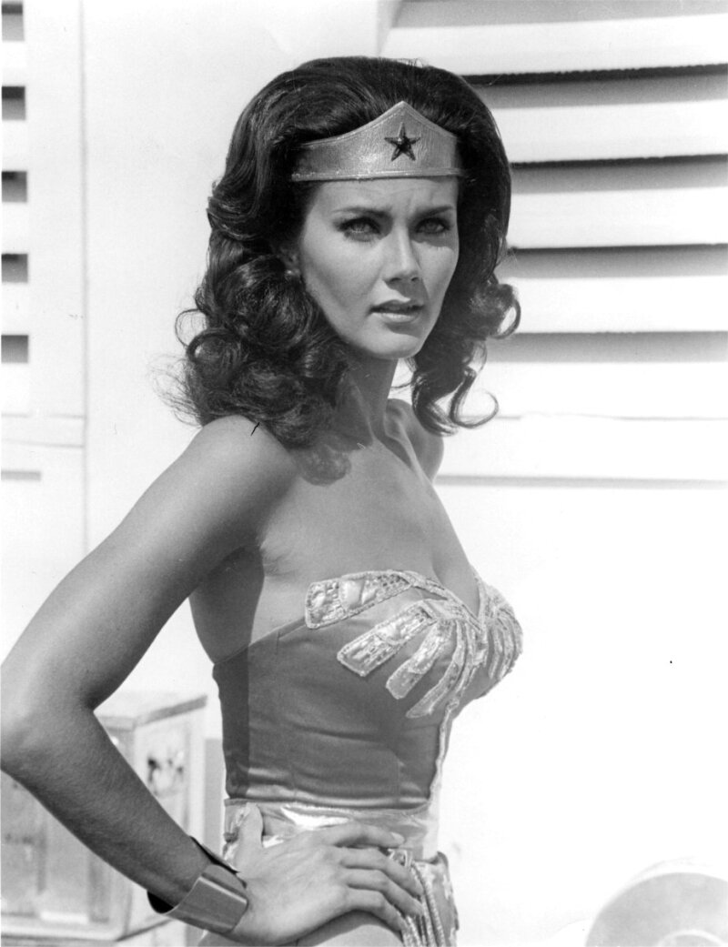 Lynda Carter WW picture