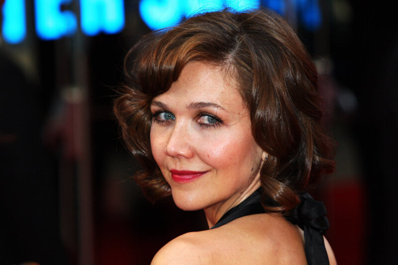 Maggie Gyllenhaal -11/77 -5'9''- 34B-23-33''- 130lbs - 9.5-Shoe, Classic Beauty Cunnilingus! - Yum! Yum! picture