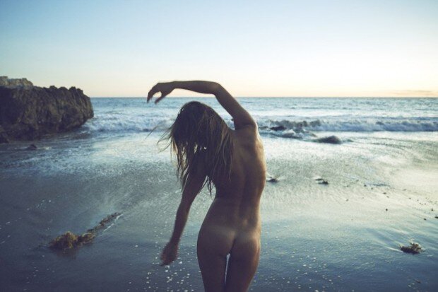 Marisa Papen Naked Photo Shoot In Malibu picture