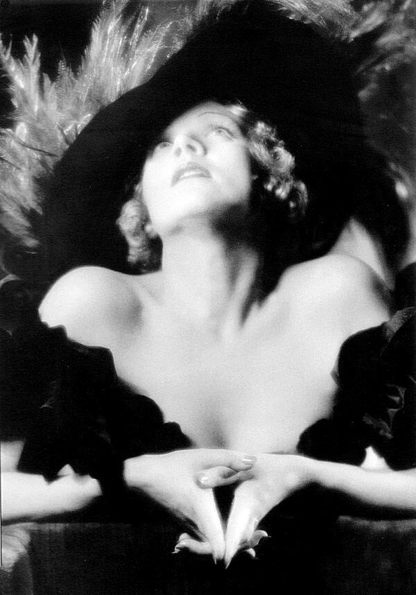 Marlene Dietrich (Rouben Mamoulian) picture