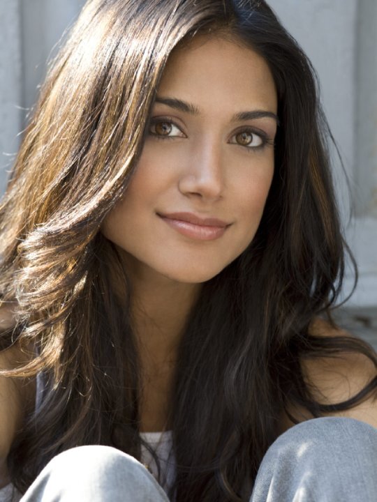 Melanie Chandra of Code Black picture