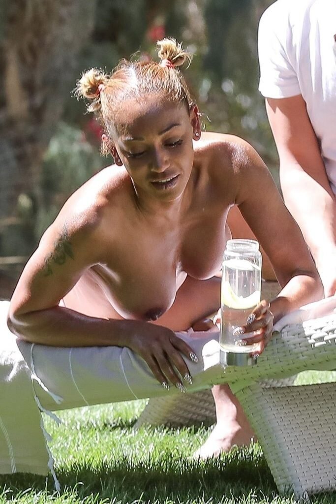 Melanie Brown nuda belle tette picture