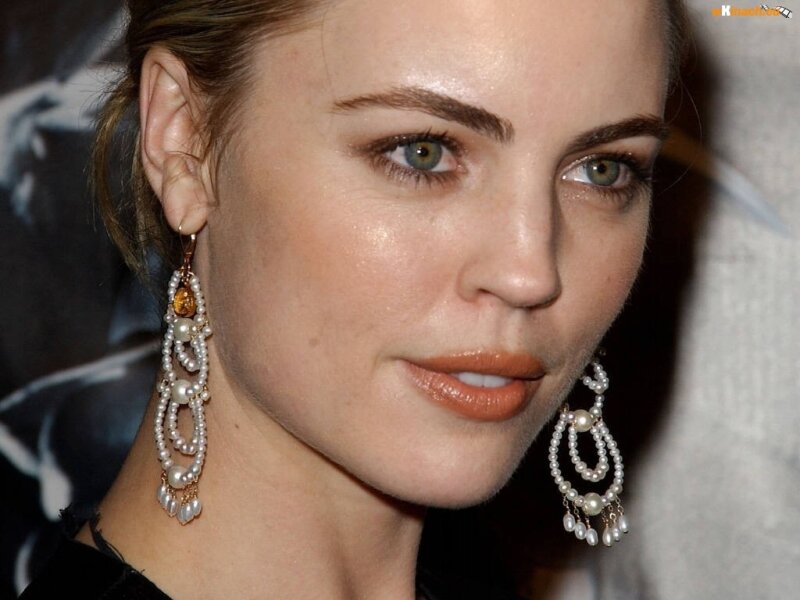 Melissa George -8/76 -5'7''- 36-24-36''-34B-Bra -124lbs -8-Shoe, Pretty Lady - Wet Cunnilingus! -Yum! Yum! picture