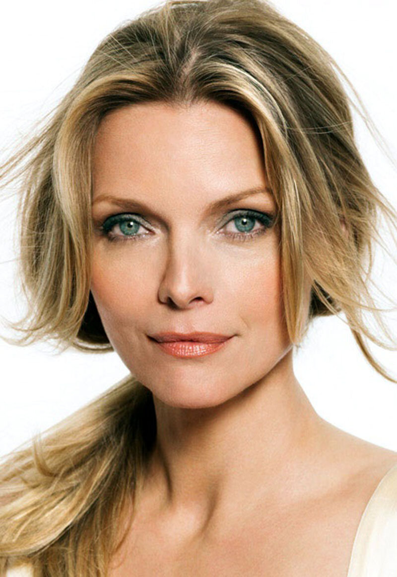 Michelle Pfeiffer picture