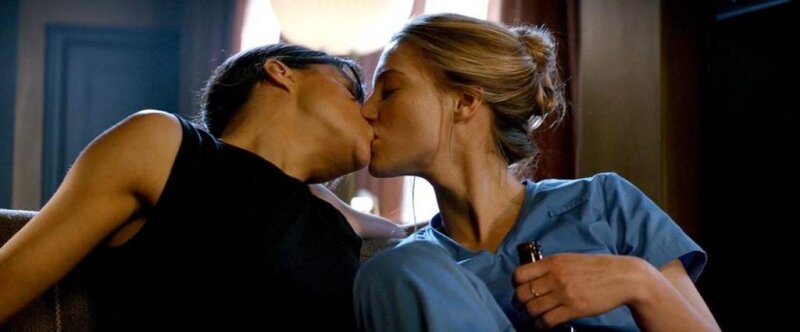 Caitlin Gerard & Michelle Rodriguez Lesbian Kiss from ‘The Assignment’ picture