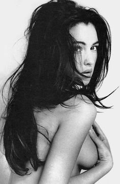 Monica Bellucci picture