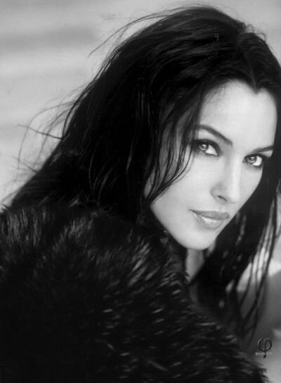 Monica Bellucci #6 picture