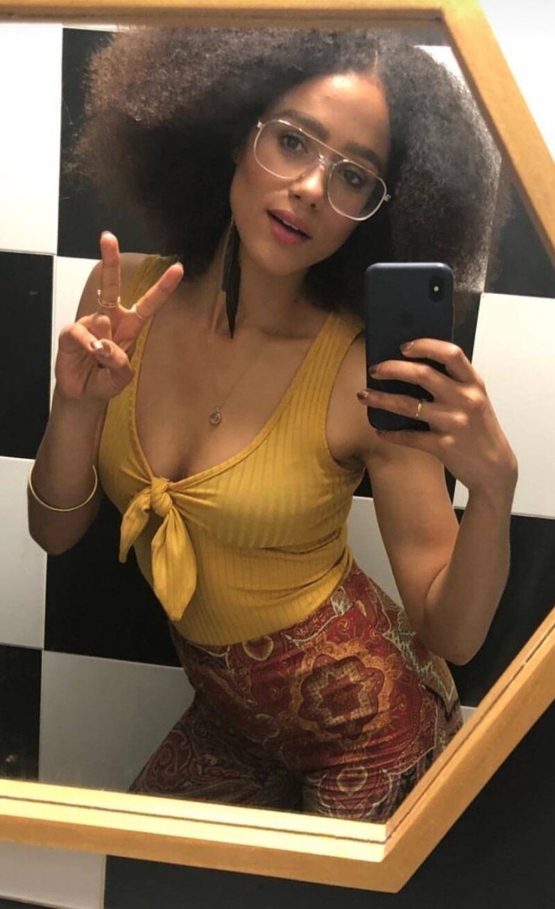 Nathalie Emmanuel picture