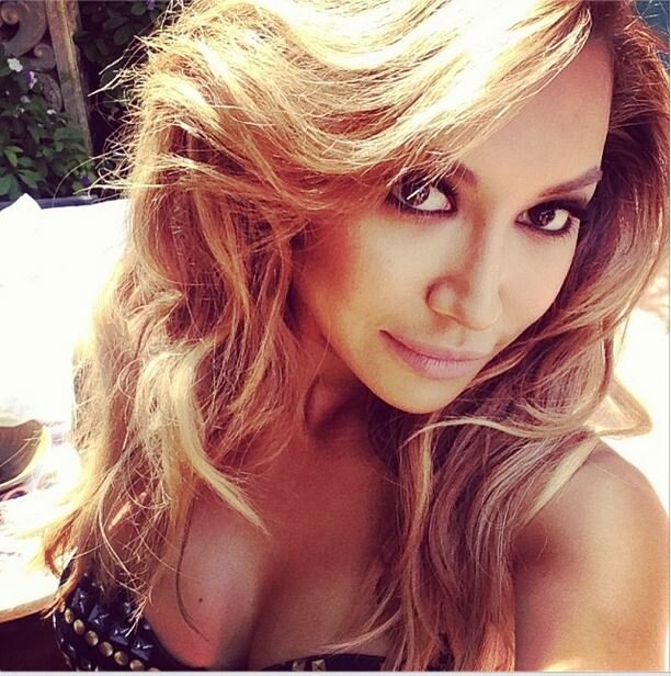 naya rivera bongojeans selfie picture