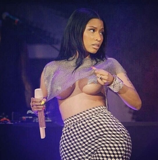 Nicki minaj tits picture