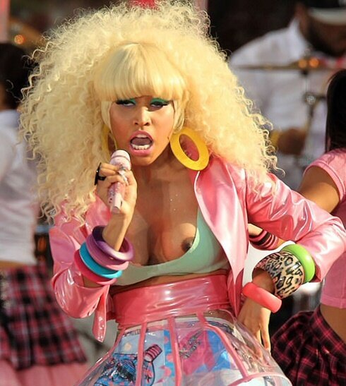 Nicki Minaj Nipslip picture