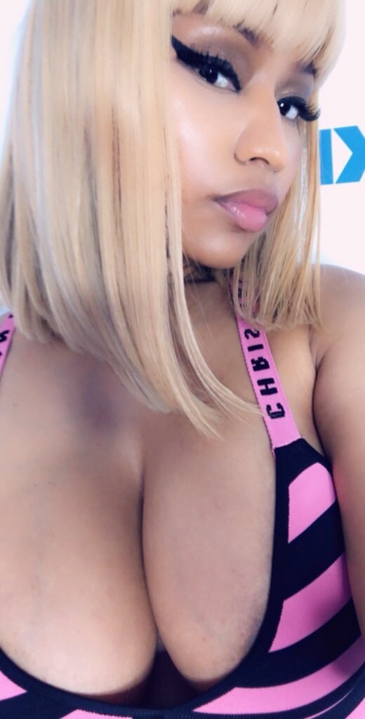 Nicki Minaj - Big Boobs picture