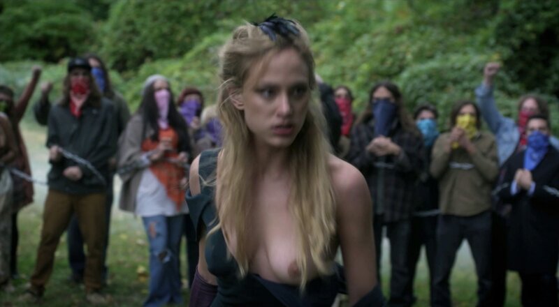 Nora Arnezeder Nude Photos from Mozart in the Jungle picture