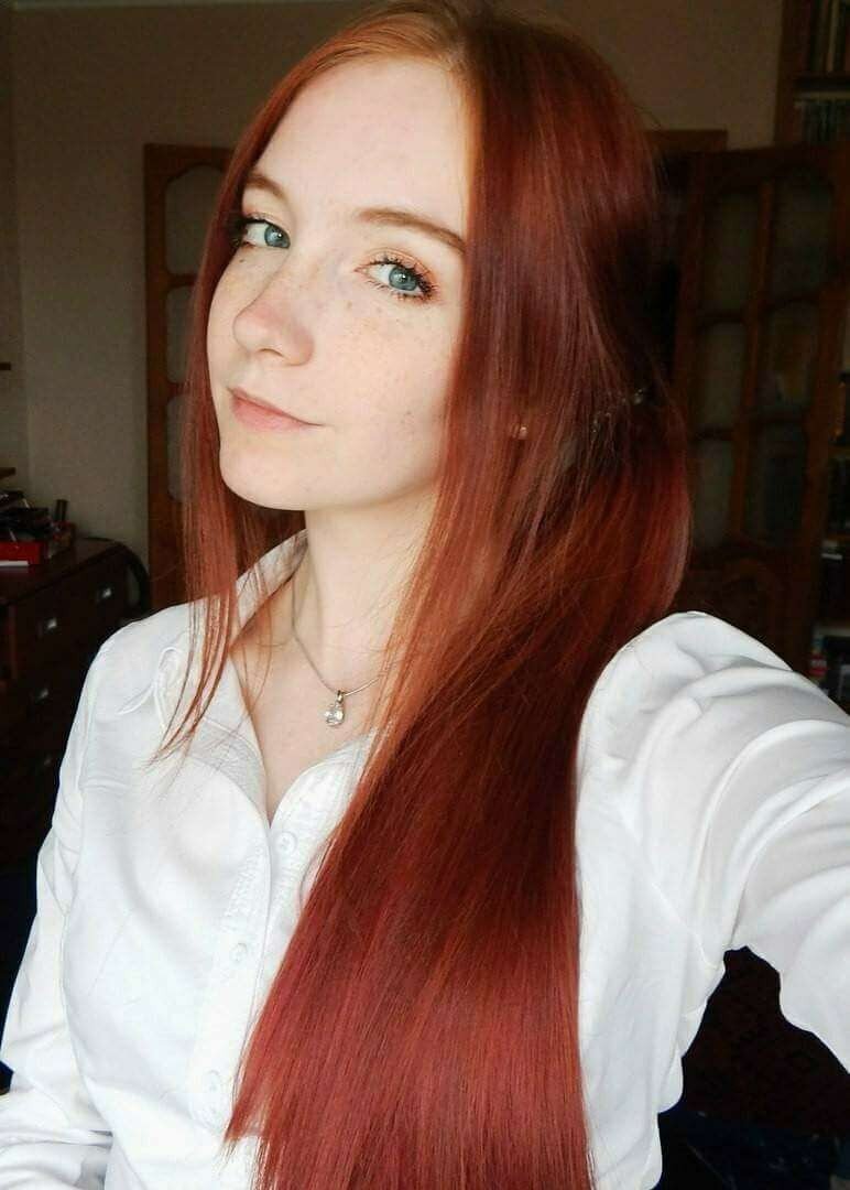 Redhead Goddess picture