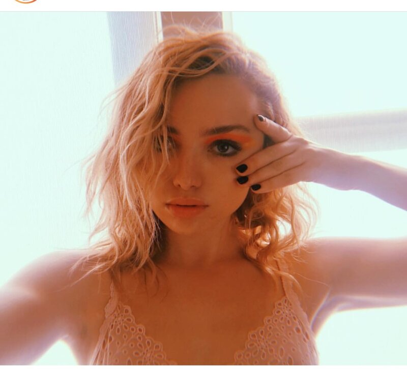 Peyton list is looking sexy as hell with pink lingerie picture
