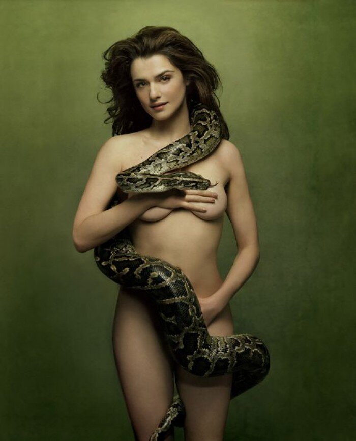 Rachel Weisz est magnifique en lingerie picture