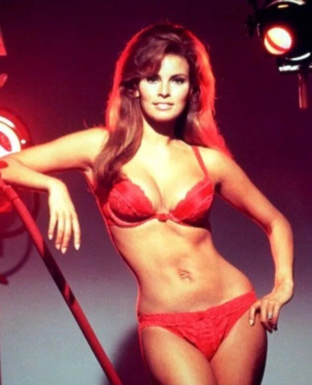 70s sex symbol Raquel Welch picture