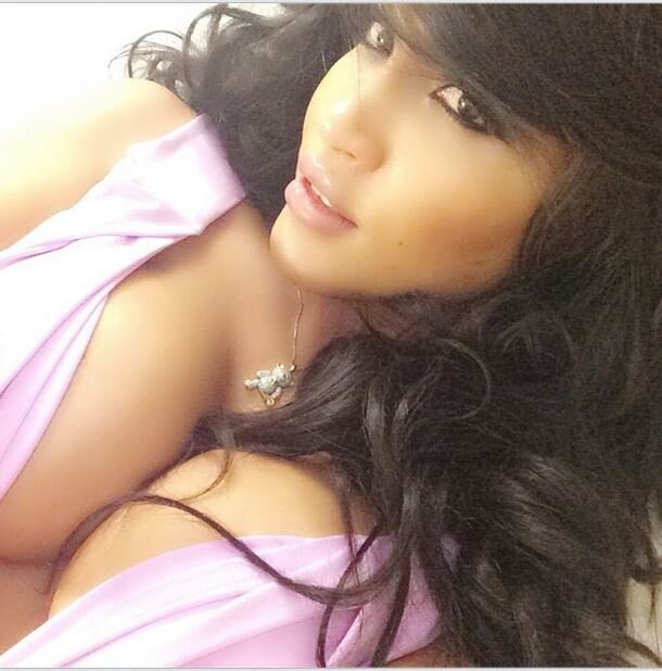 rosa acosta breasts picture
