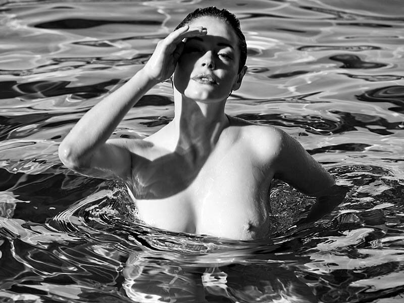 Rose McGowan in Flaunt Magazine picture