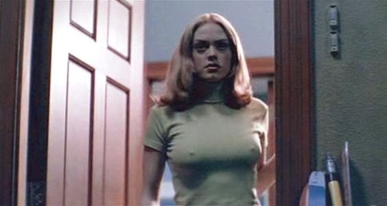 Rose McGowan as Tatum Riley in Scream picture