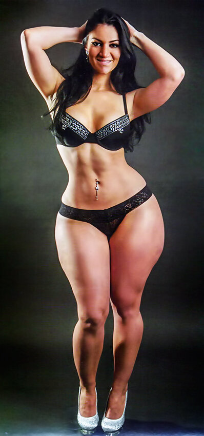 rosee divine - wide hips and body built to breed! picture