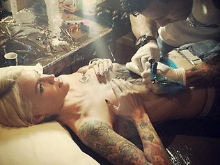 Lipstick Lesbo Ruby Rose Gettin Inked... picture