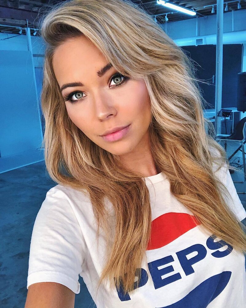 This fine woman Sandra Kubicka probably has more fun with a cock down her stunning throat than with a pepsi picture