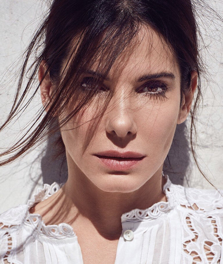 Sandra Bullock is gorgeous picture